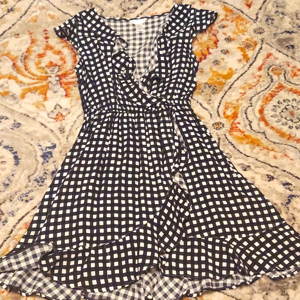 Arizona Checkered Flowy Dress